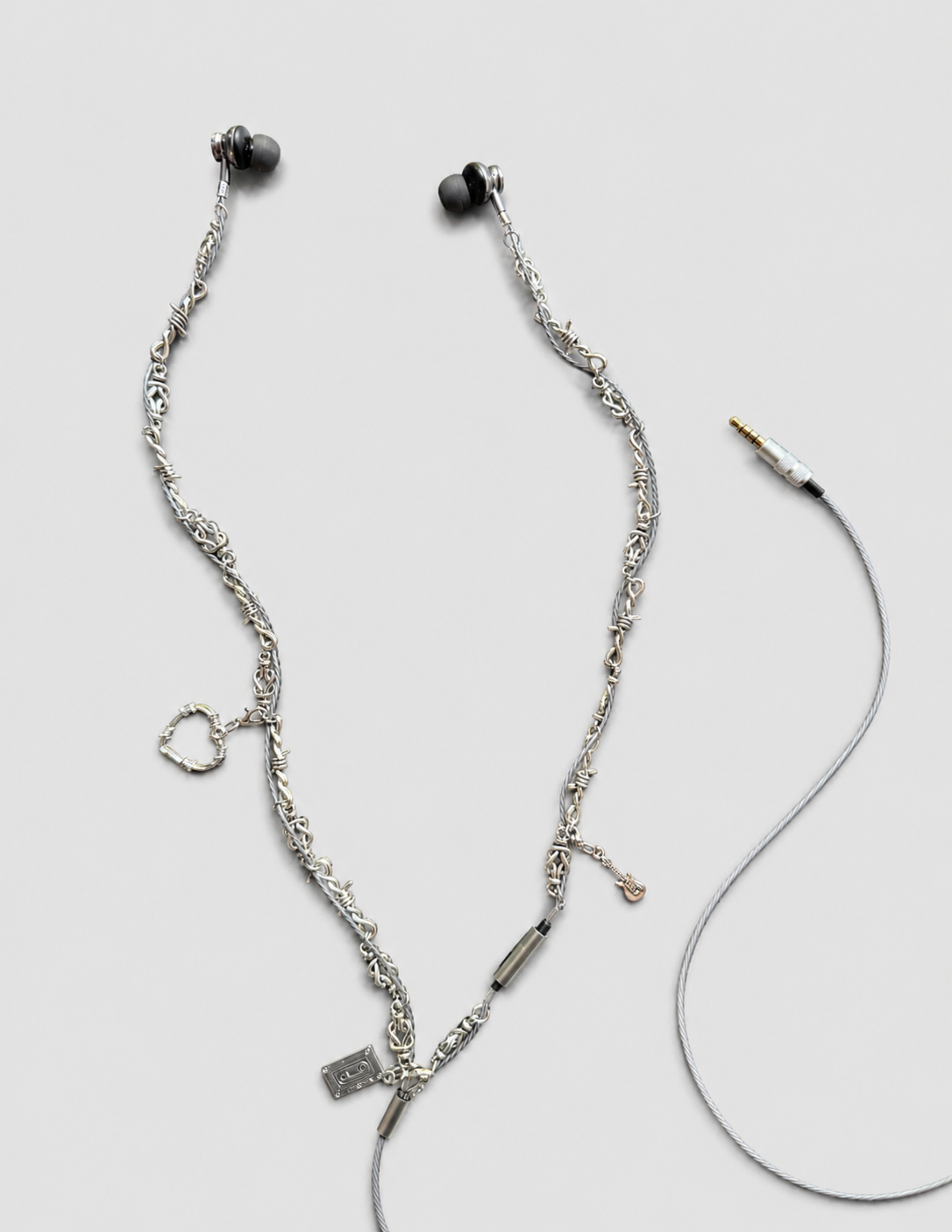 Steel Hearts Handmade Wired Earphones